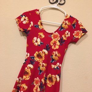 Planet Gold Floral Dress Size XS like new